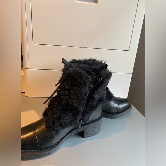 Aldo Women’s Leather Boots Size 37 EUR, 6 US - Picture 5 of 10